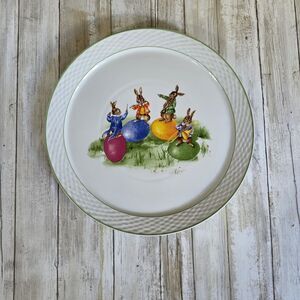 William Sonoma Easter  Bunny Round Charger Serving Platter 12 7/8"
